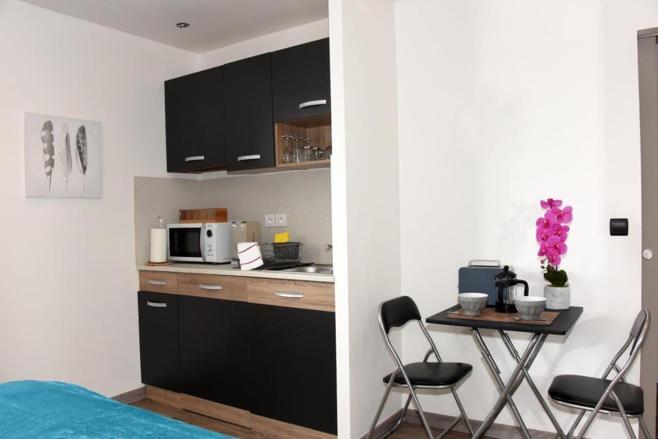 Home Place Apartments - Langon Sauternes Екстер'єр фото